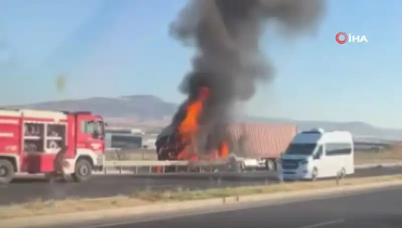Ankara'da TIR Yangını: Şok Edici Kaza ve Sonrası