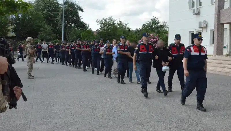 Hacizli Araçları Yeniden Tasarlayıp Satmak: Yeni Dolandırıcılık Yöntemi İfşa Edildi!