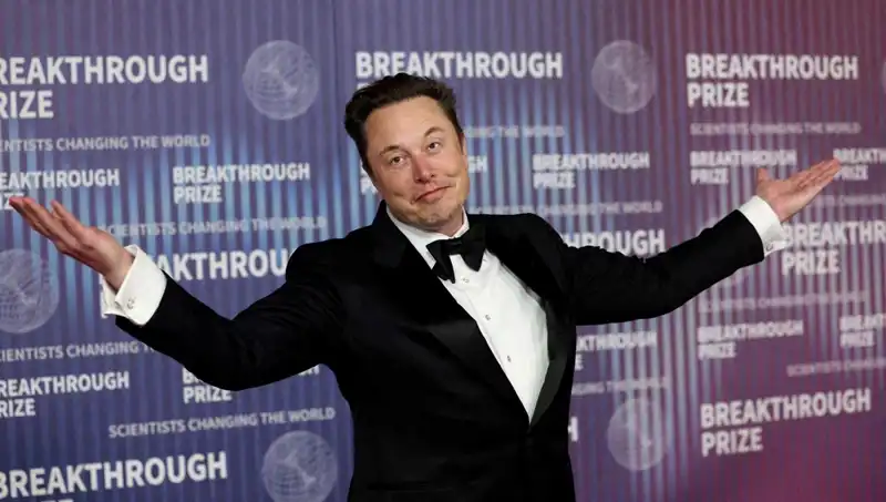 Elon Musk, X’in Yeni Mesajlaşma Uygulamasıyla Flört Dünyasına mı Adım Atıyor?