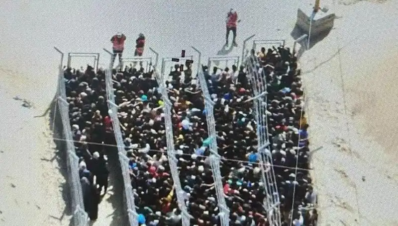 Gazze'deki Görüntüler Nazi Kamplarına Benzetildi: İnsan Hakları Krizi