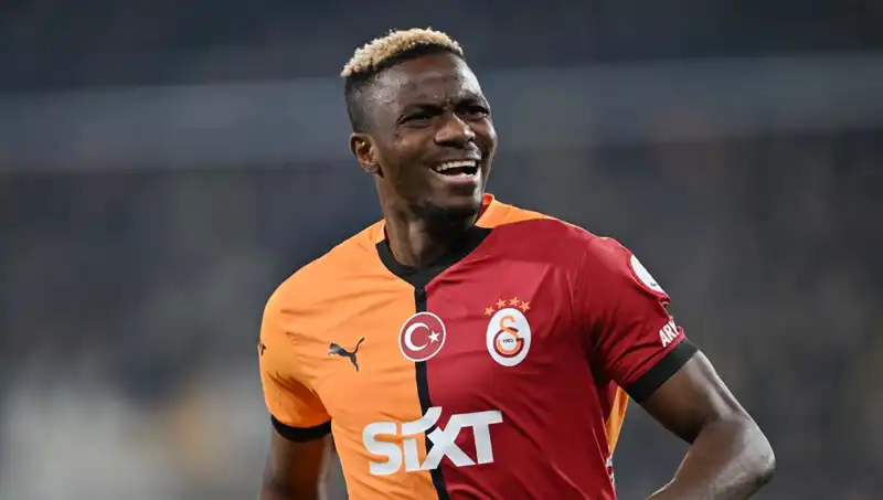 Osimhen, Napoli ve Galatasaray'ın Dışında Yeni Bir Yolda Mı?