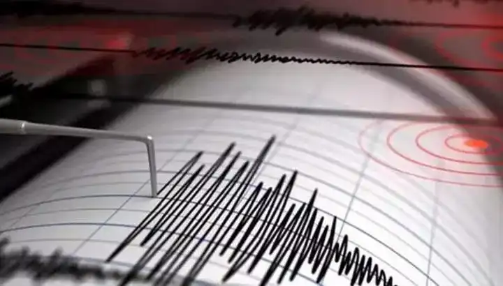 Tonga Açıklarında 7,1'lik Deprem: Tsunami Alarmı Yayınlandı!