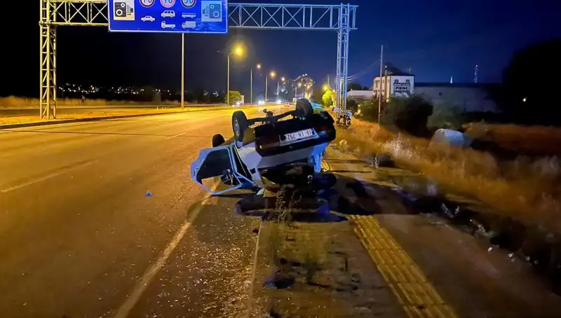 TIR'ın Sıkıştırdığı Otomobil Takla Attı: Bir Yaralı, Kazanın Ayrıntıları Ortaya Çıktı