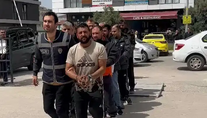 Edirne’de Kapkaç Operasyonunda Yedi Firari Suçlu Yakalandı!