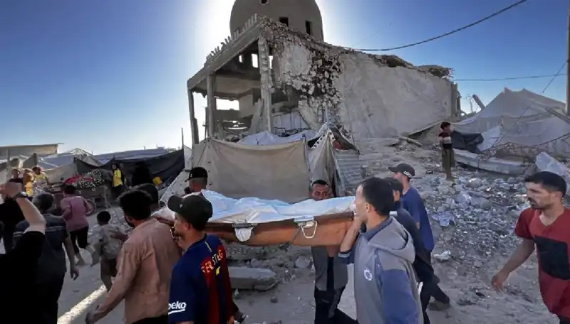 9 Çocuğunu Kaybeden Babanın Tragedisi: İsrail Saldırısı Sonrası Hayatını Kaybetti