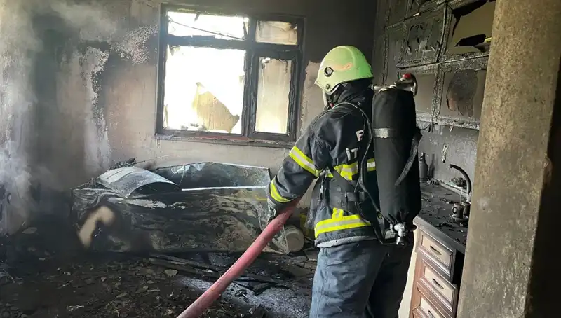 Yangın Mutfağı Kül Etti: Olağanüstü Müdahale ile Yangın Söndürüldü