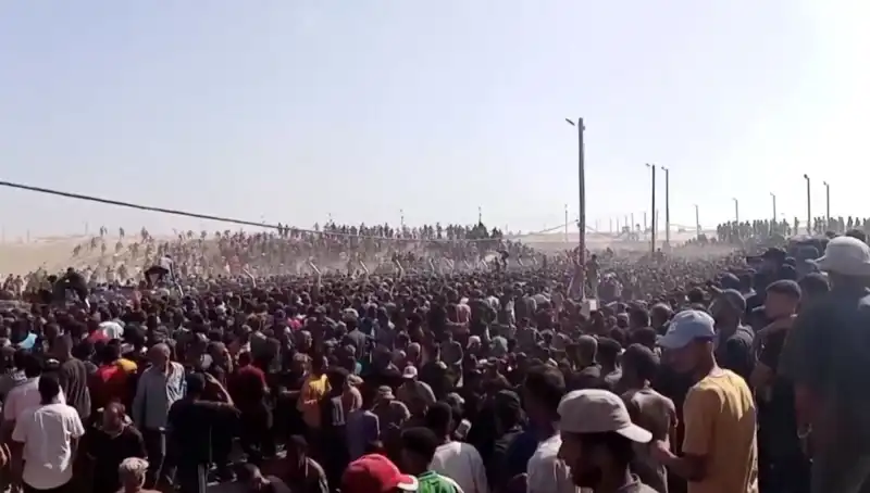 Gazze'deki Yardım Dağıtım Noktasına Saldırı: 26 Can Kayıbı!