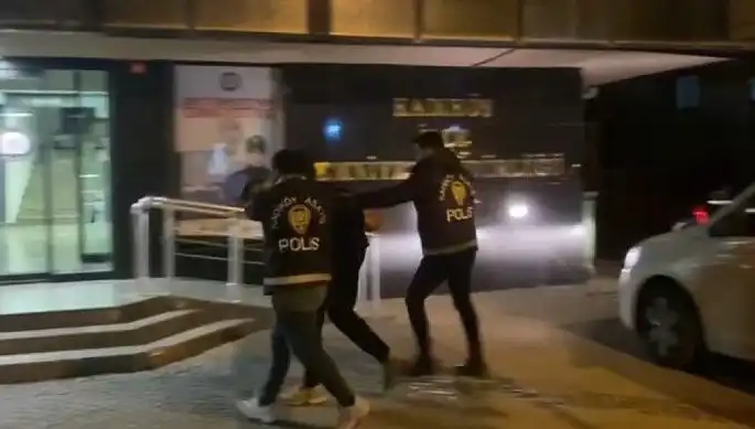 Galatasaray Taraftarını Silahla Yaralayan Şüpheli Kısa Sürede Yakalandı
