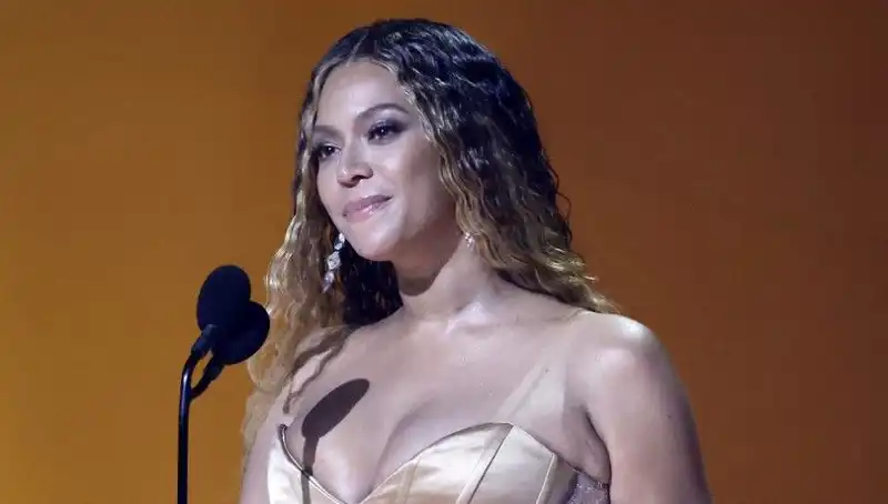 Beyonce'nin Yayımlanmamış Şarkıları Çalındı: Müzik Dünyasında Şok Etkisi!