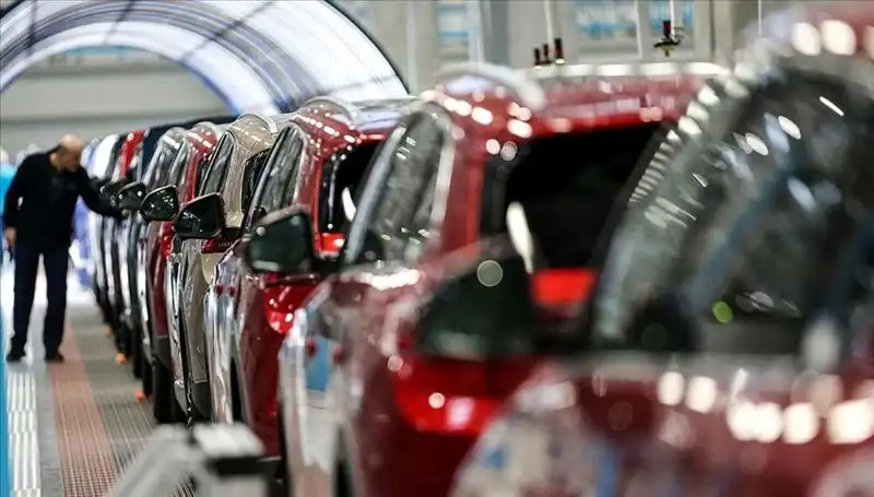 2023'ün En Çok Satan Araçları: Renk, Motor ve Yakıt Seçimleriyle Trendler