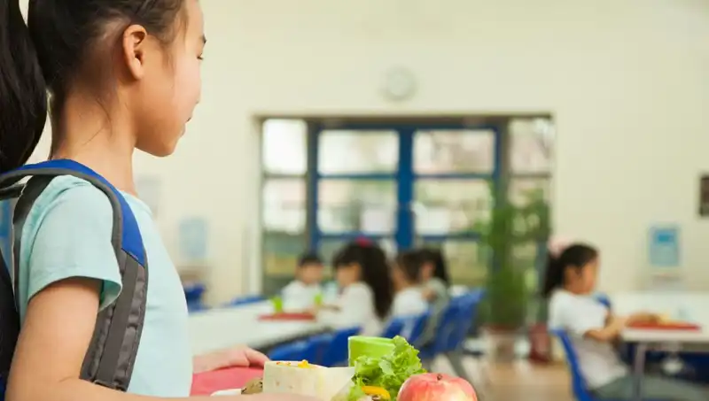 İspanya’nın Obeziteyle Mücadelesi: Yağlı Yiyecekler Menülerden Çıkıyor!