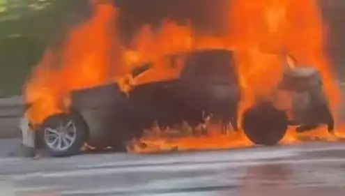 15 Temmuz Şehitler Köprüsü'nde Gündeme Bomba Gibi Düşen Araç Yangını