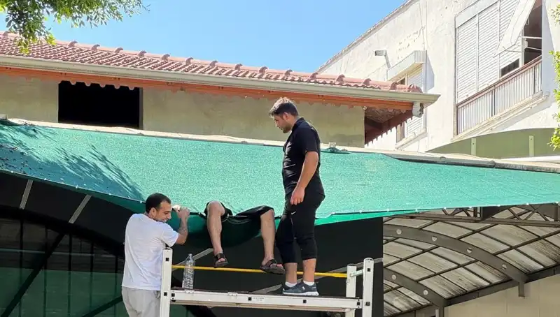 Dengesini Kaybedip Balkondan Düşen Genç, Hayatını Kaybetti