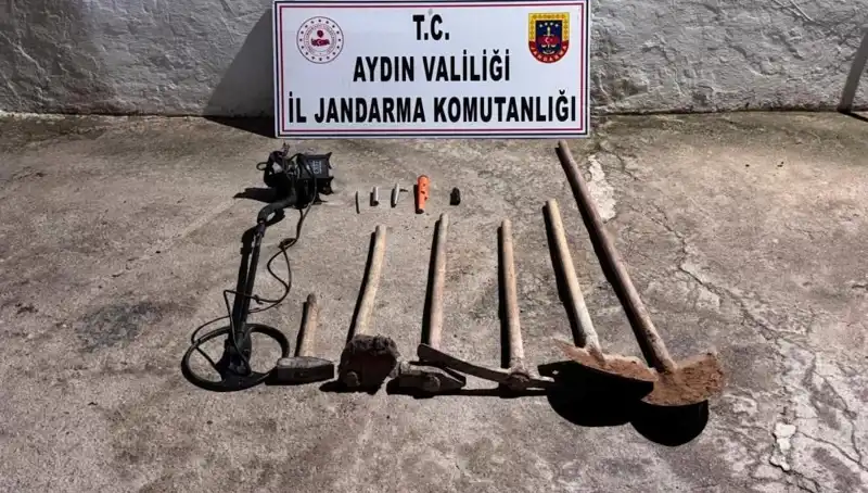 Aydın’da Kaçak Kazıya Suçüstü: Jandarma Ekipleri Operasyon Düzenledi