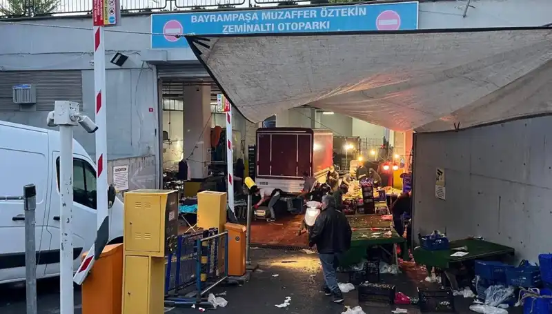 Pazar Yerinde Kaos: Biber Gazı Havadar Şartlar Yüzünden Dağıldı!