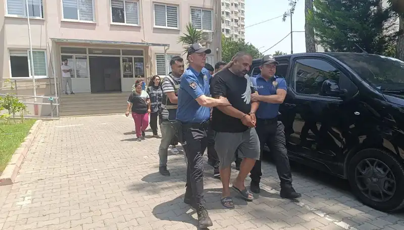 Adana’da Dolandırıcılık Çetesi Çökertildi: 4 Kişi Tutuklandı